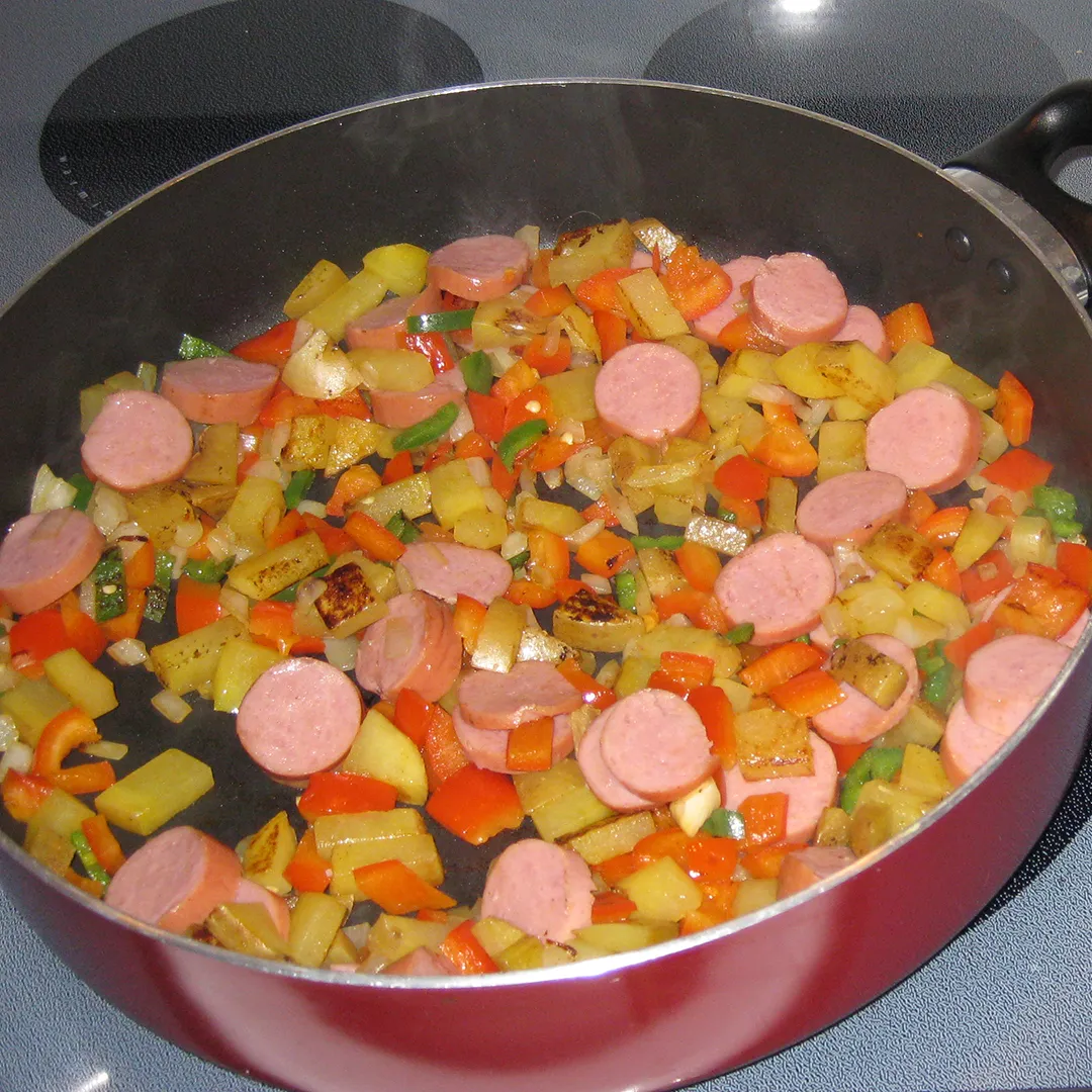 800x600 Skillet breakfast